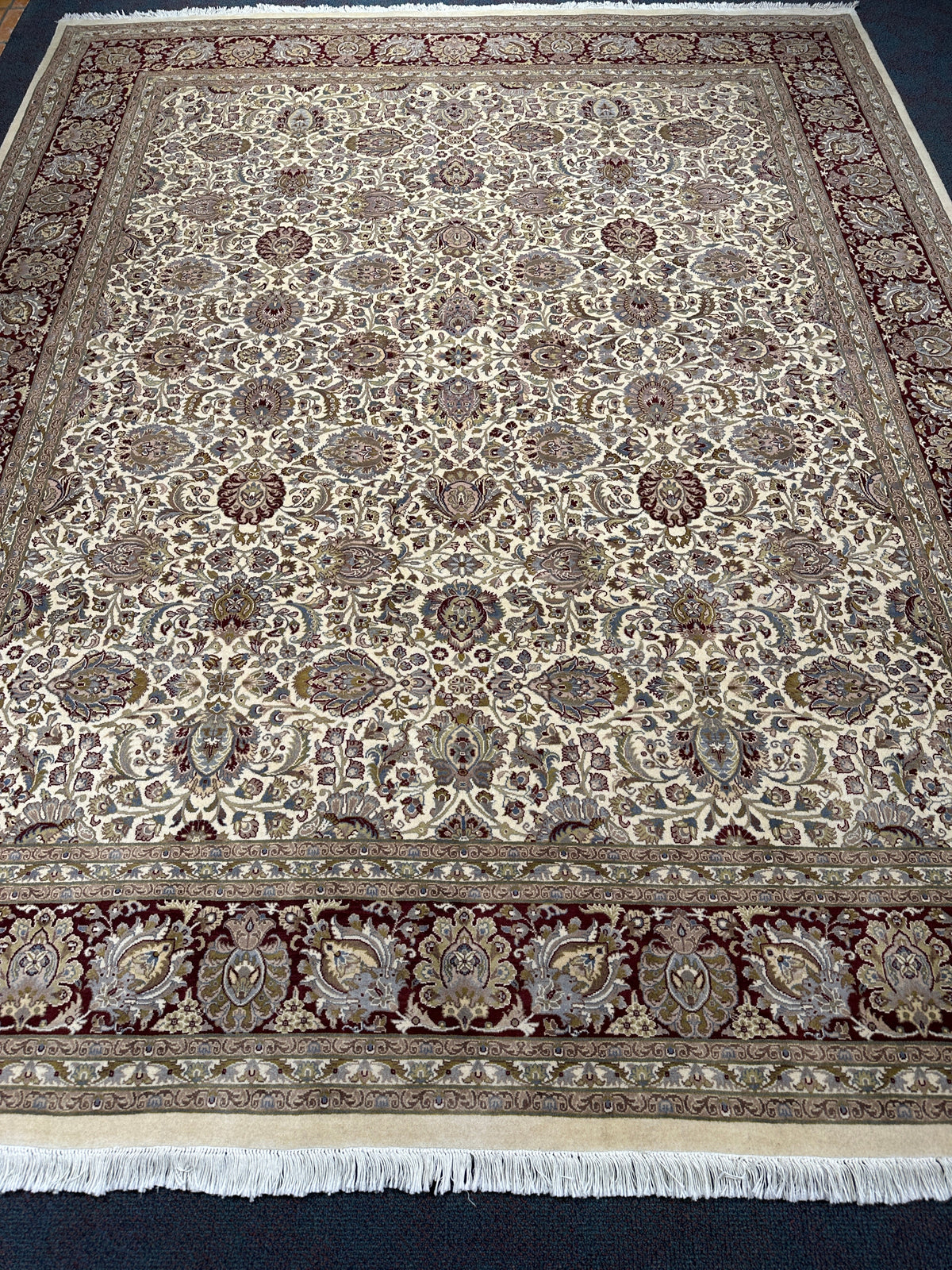 Kashmiri Rug  - 310 cm x 249 cm