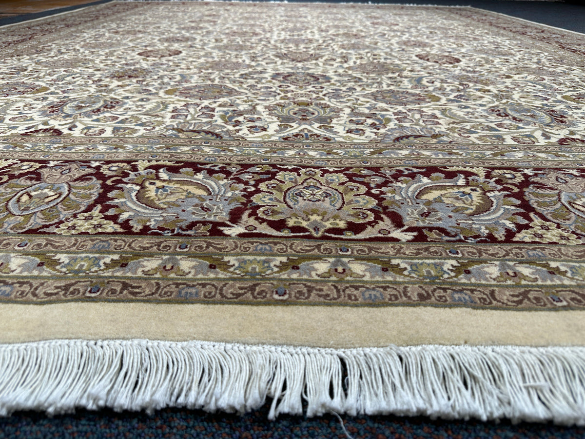 Kashmiri Rug  - 310 cm x 249 cm