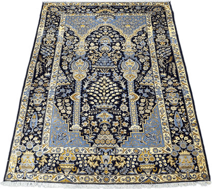 Najafabad Rug - 363 cm x 250 cm