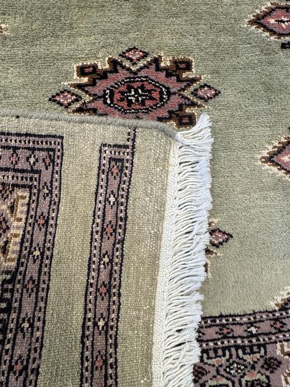 Jaldar Rug - 433 cm x 78 cm
