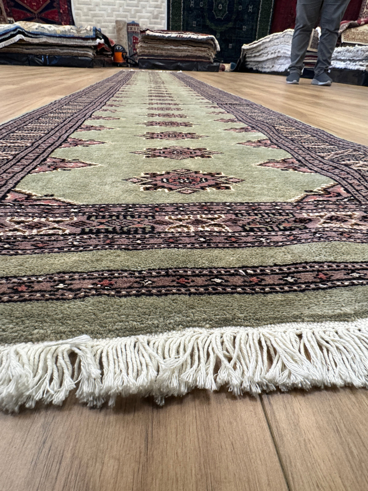 Jaldar Rug - 433 cm x 78 cm
