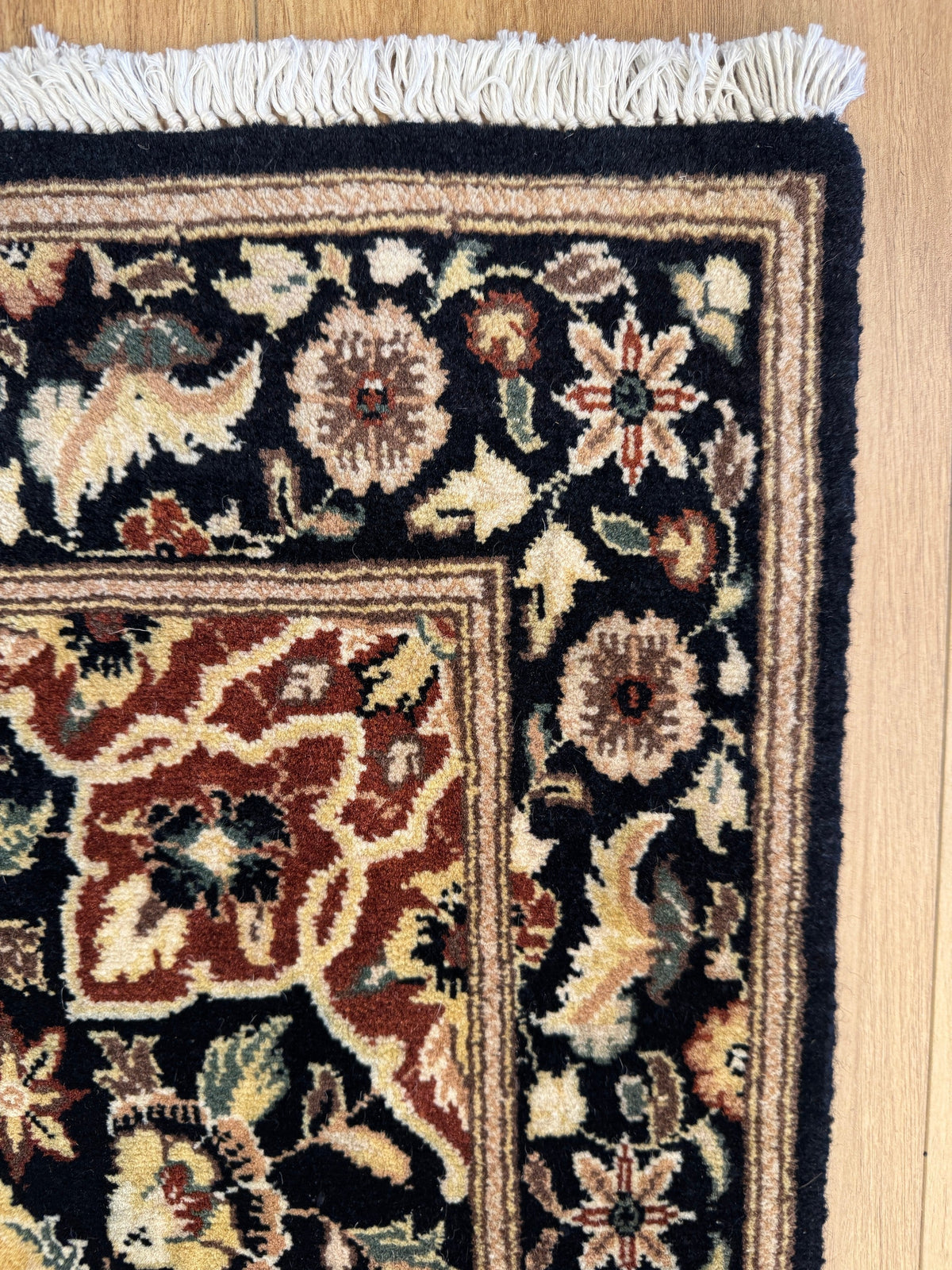 Kashmiri Rug  - 348 cm x 75 cm