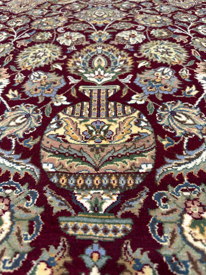 Kashmiri Rug  - 371 cm x 282 cm