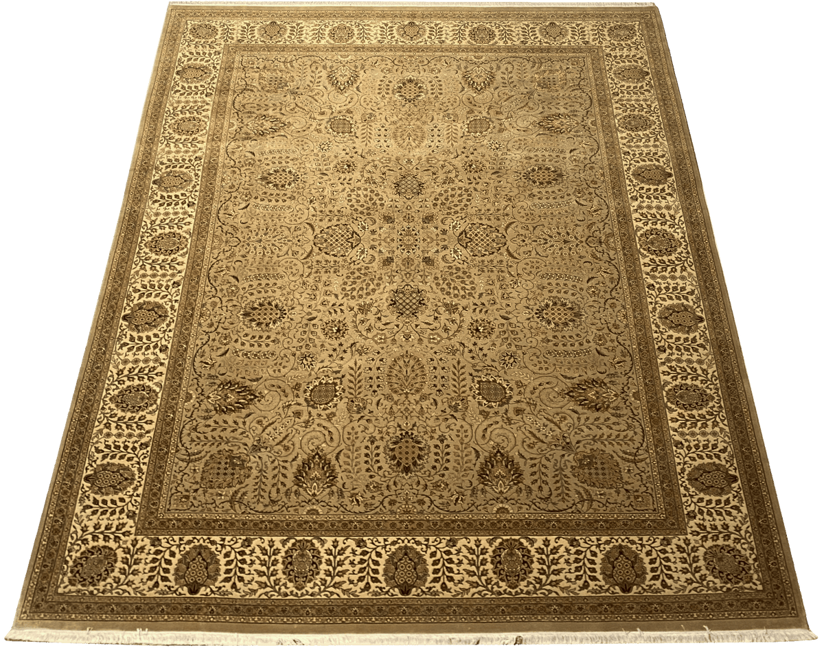Kashmiri Rug - 365 cm x 277