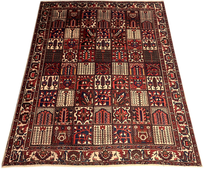 Bakhtiari Rug - 360 cm x 262 cm