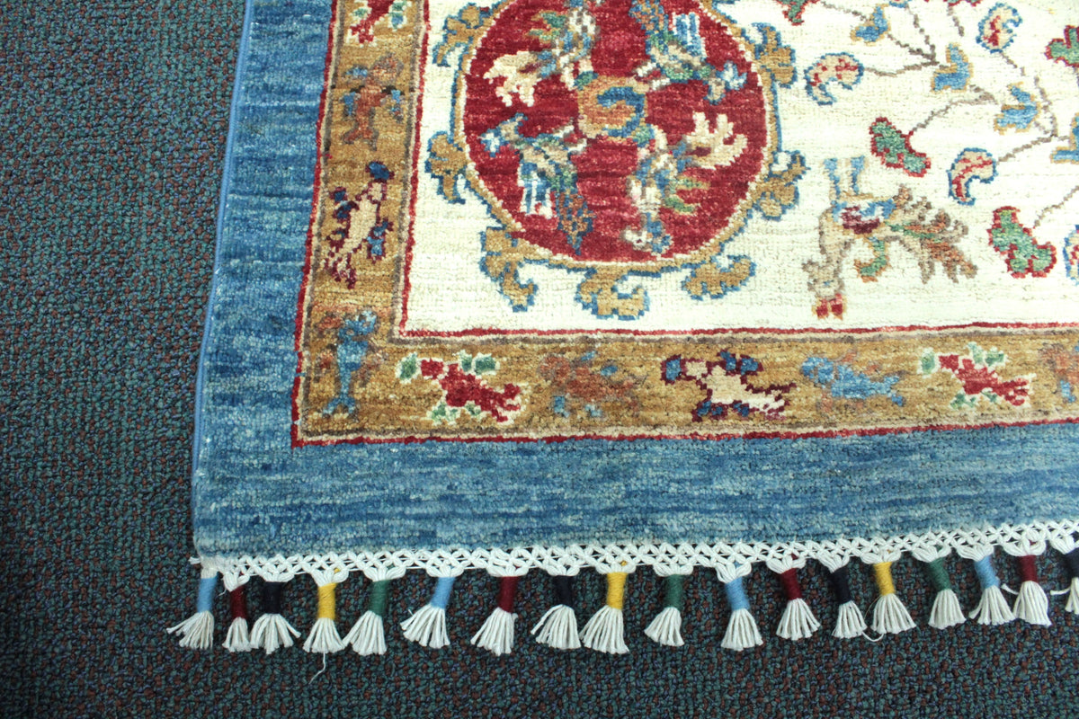 Khurjeen Rug  - 308 cm x 194 cm