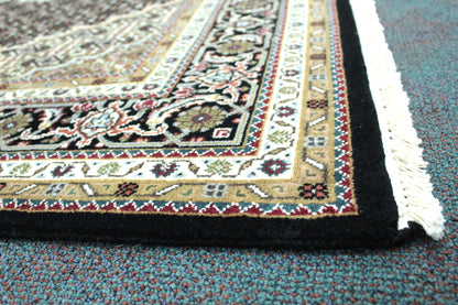 Mahi Tabriz Rug - 250 cm x 170 cm