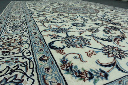Nain Rug  - 300 cm x 200 cm