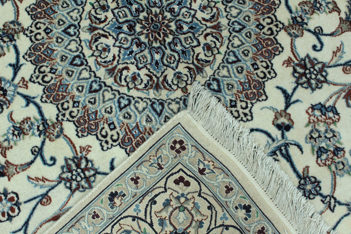 Nain Rug  - 300 cm x 200 cm