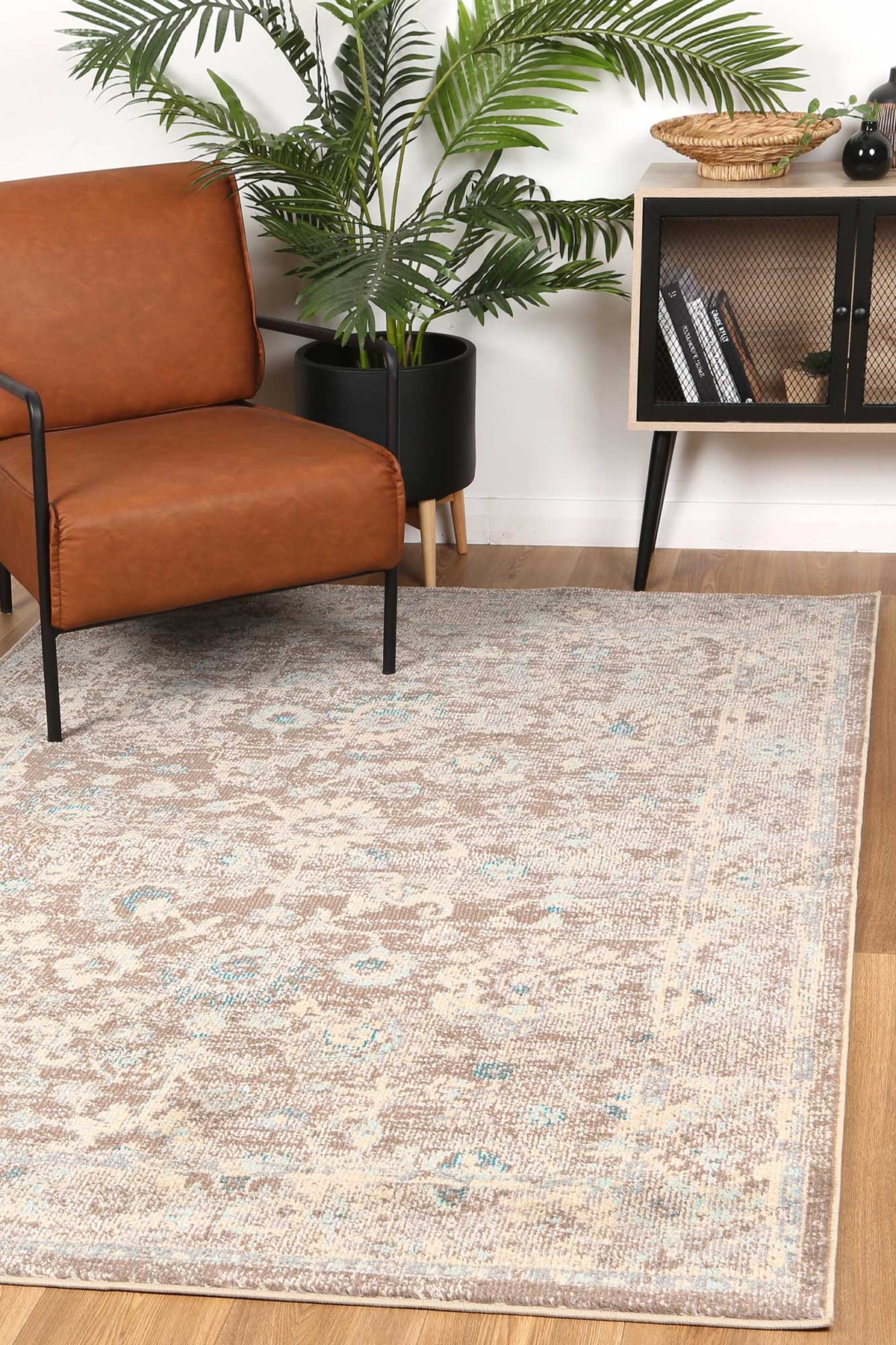 Tulin 17 Homely Cream & Beige Transitional Rug